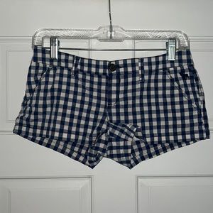 Abercrombie Size 14 blue and white checked shorts